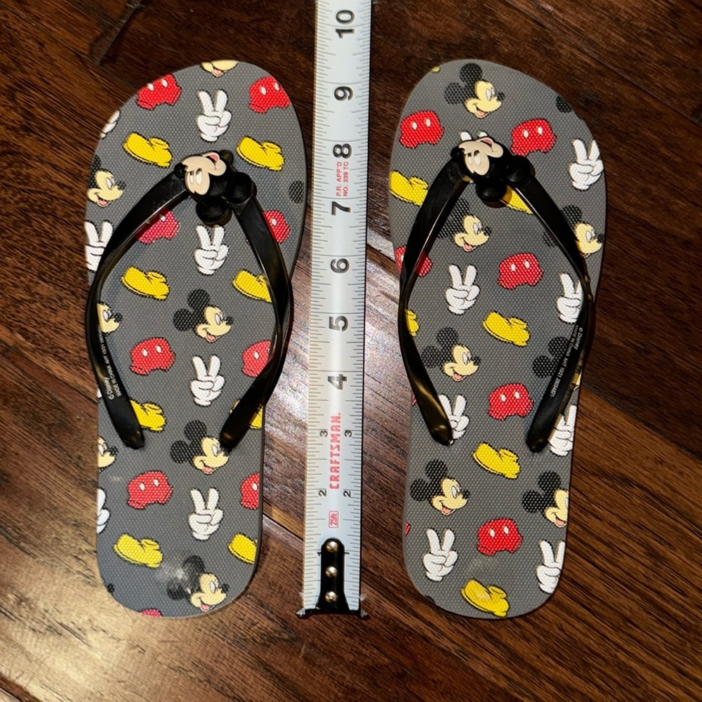 Disney flip flops Mickey Mouse black red yellow white sandals sz 4/5 9.25” long - Picture 3 of 8